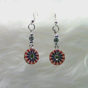 No. 1269 Pretty handmade earrings with half-inch diameter buttons